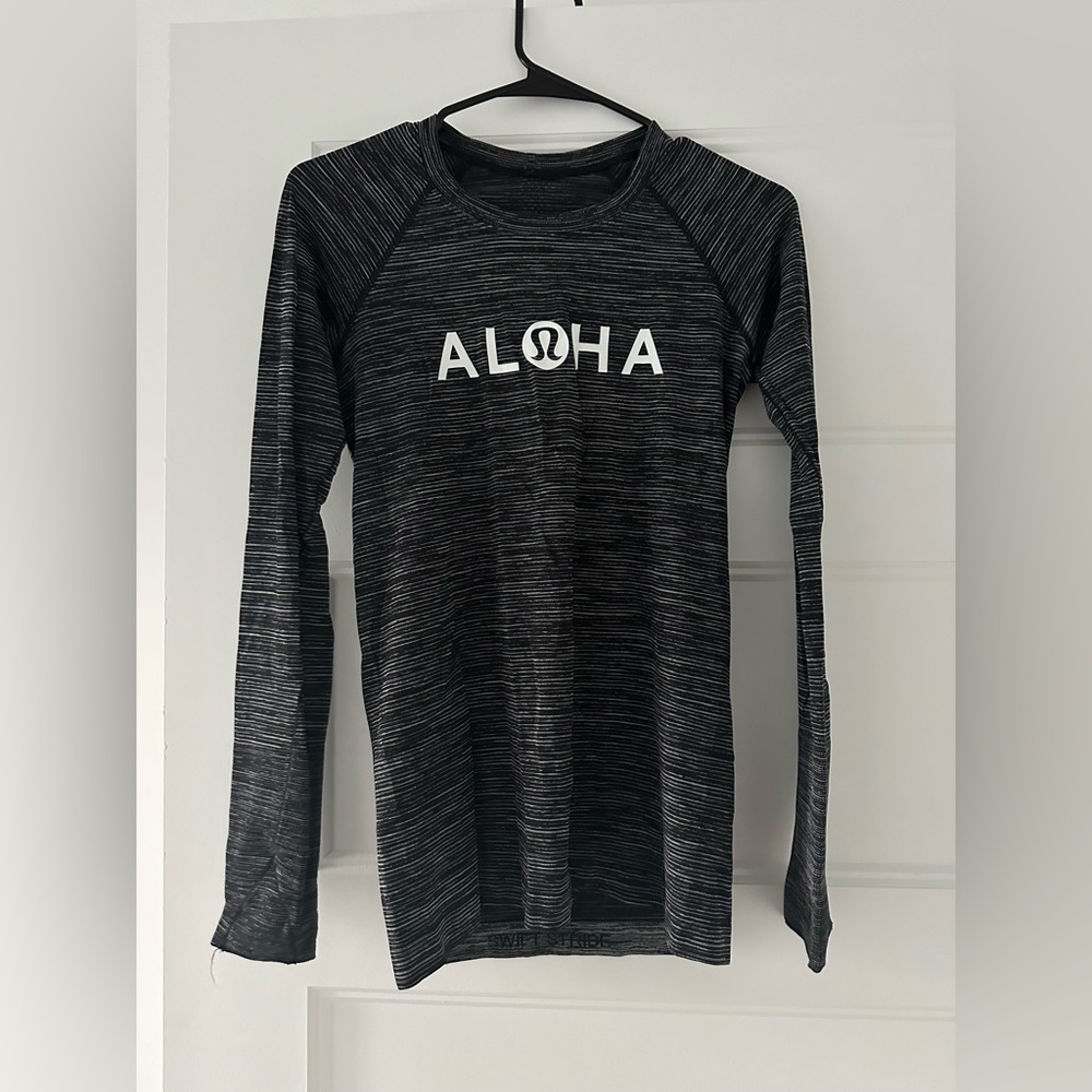 Lululemon Swiftly Tech Long Sleeve - Hawaiian Exclusive